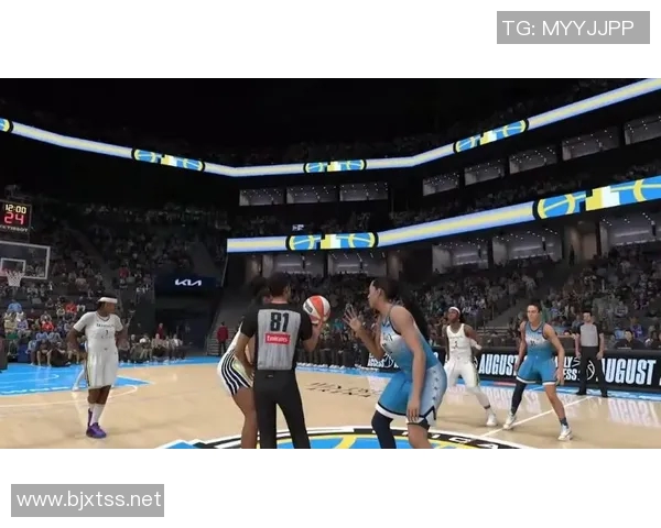 惊呆全场！WNBA球员发球误传对手，队友对敌人送上“礼物”(nba传球失误的搞笑视频)